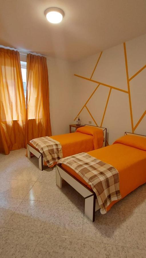 Sebino Holiday Home Monte Isola Exteriér fotografie